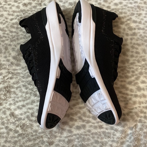 APL Techloom Breeze Sneakers - Picture 4 of 7